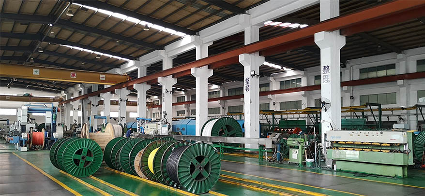 莞企ag亚娱电缆：950℃烈焰中，，，，，，电缆可保3小时不断电