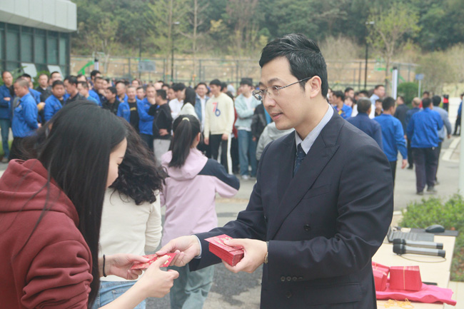 正月初十，，，，，，ag亚娱电缆开工大吉！